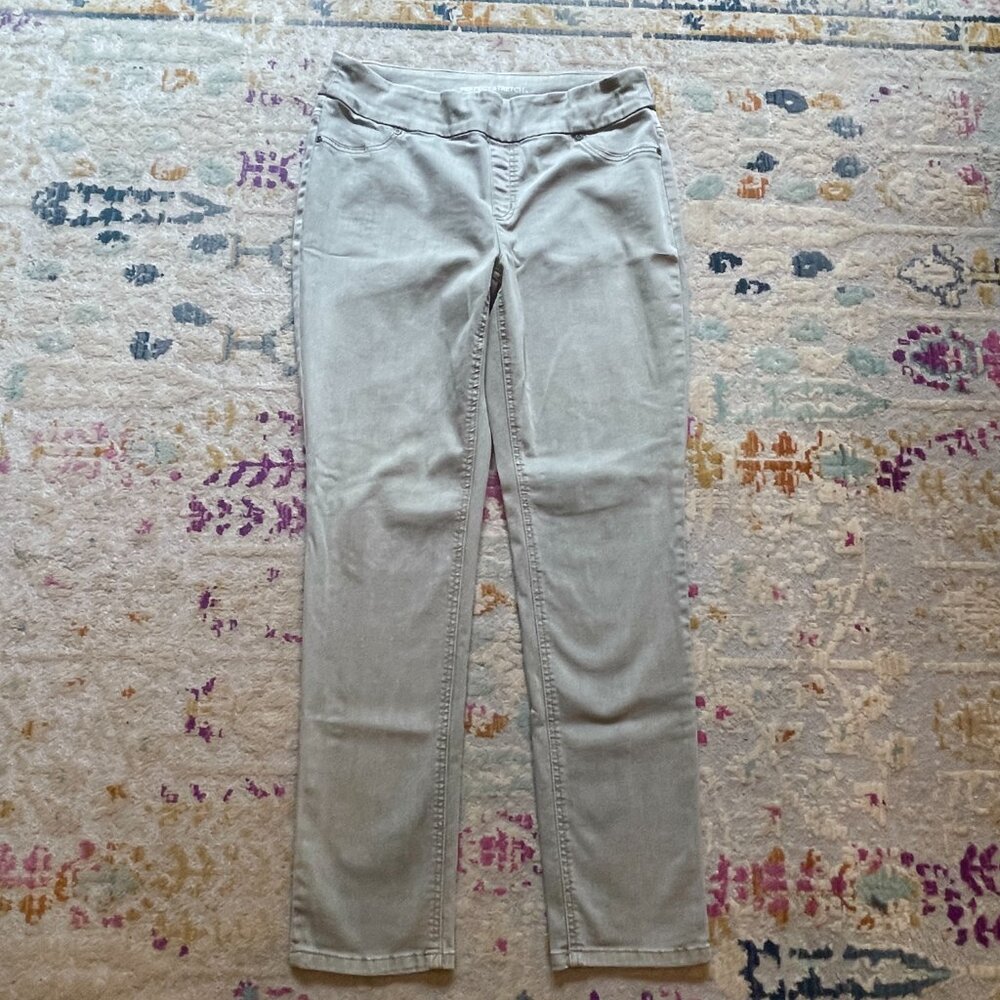Chico’s skinny leg jeans Perfect Stretch Size 1.5, khaki olive green